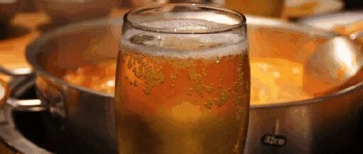 火锅配冰饮，你吃的爽，你的胃却不爽