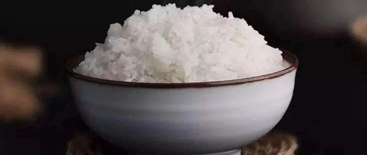 米饭里撒点这样东西有助抗衰老，早了解早受益