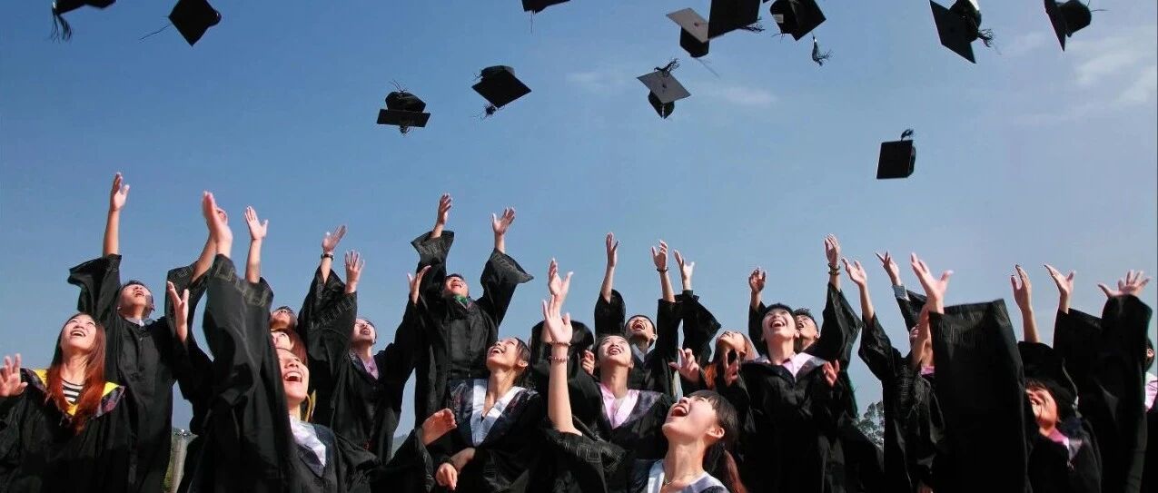 致法学毕业生：一名前火车司机的职业故事