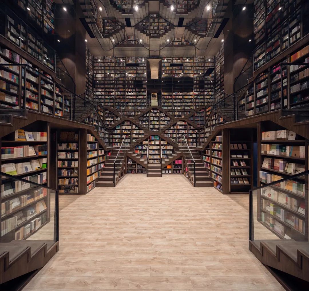 李想，在重慶打造了一家超有創意的書店，處處呈現出藝術館的格調！ 家居 第32張