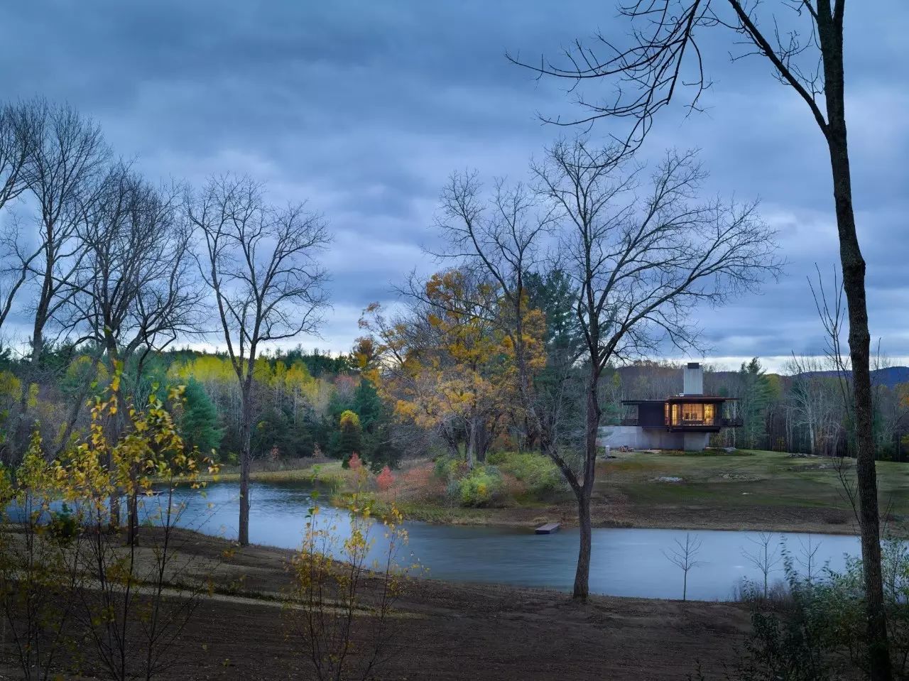 坐落在伯克郡300亩原生态森林的别墅 安静,唯美的自然环境 是绝佳的