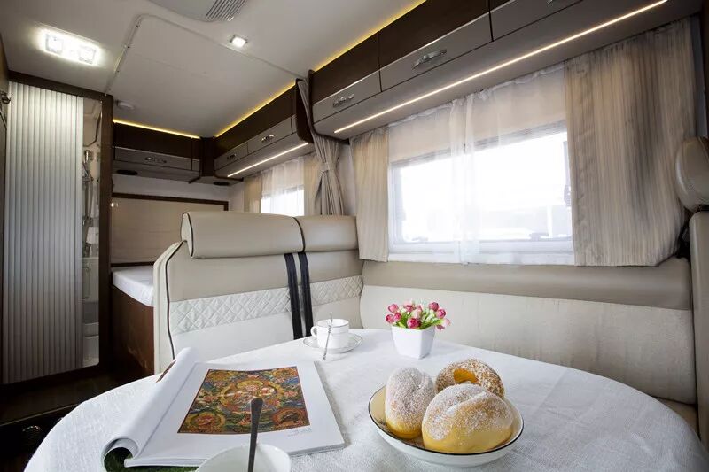 宇通C630大顶（进口依维柯无拓）_6