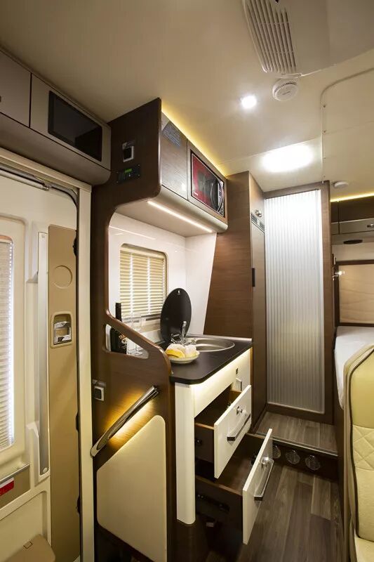 宇通C630大顶（进口依维柯无拓）_13