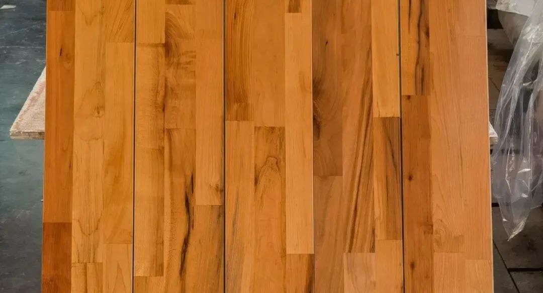 枫木体育地板价格_枫木运动木地板造价_上海买枫木地板 价格