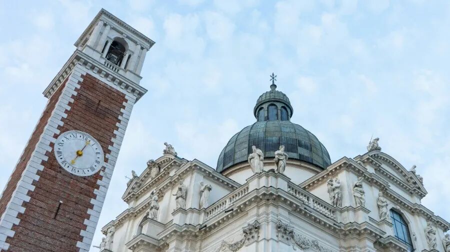 宝龙语言学校● 威尼斯大学●帕多瓦ciels语言学院● 摩德纳大学