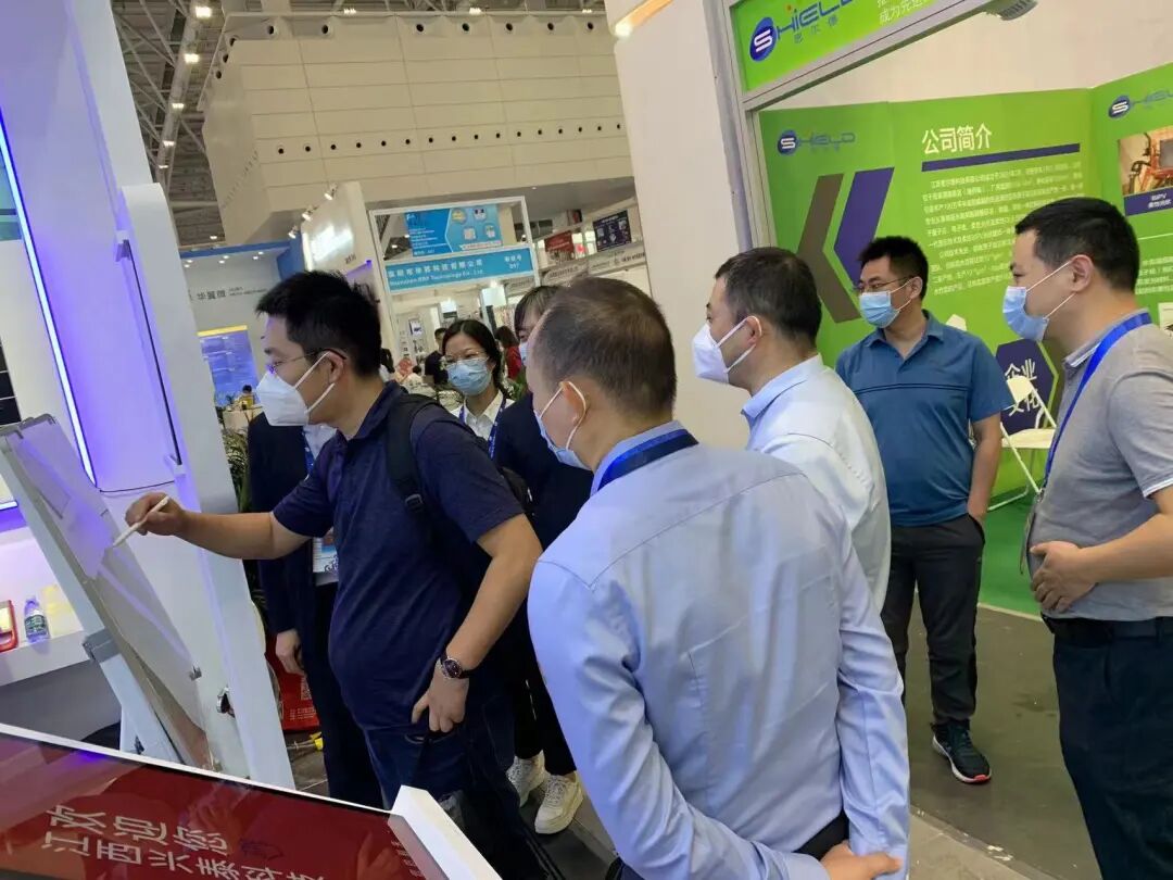 创新应用：兴泰科技42”电子纸手写白板在IOTE国际物联网展大放异彩的图9