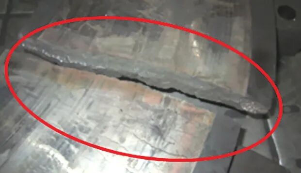機械壓力機制動器安裝板斷裂問題的分析與對策研究的圖4