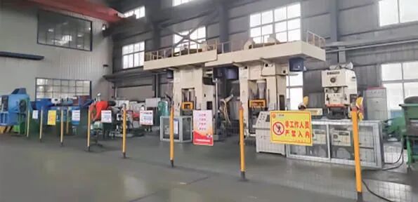 接頭鍛造自動化生產線簡介的圖2