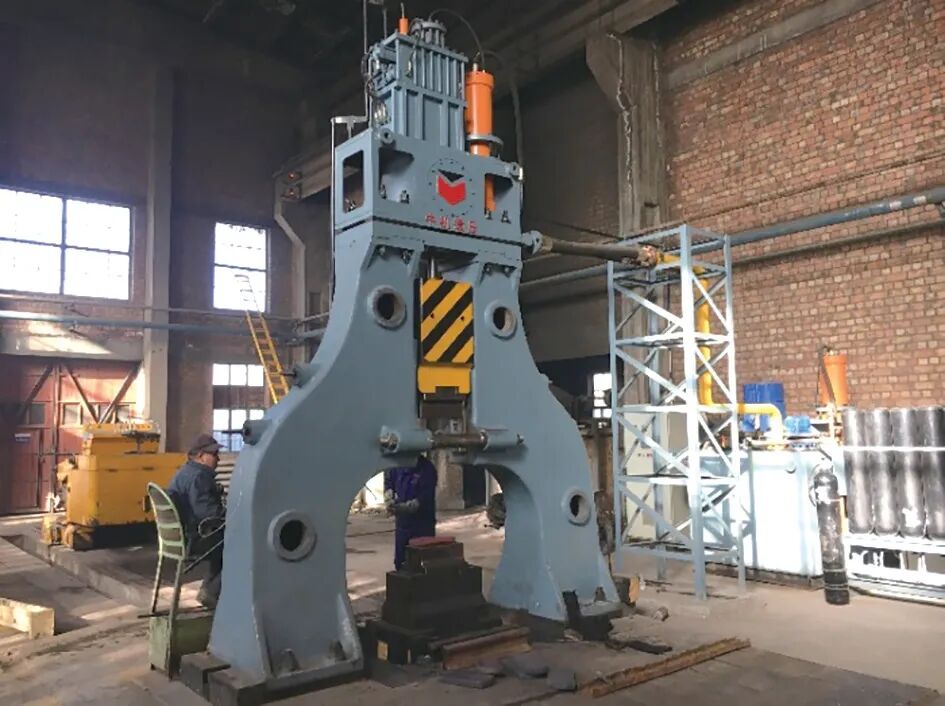 大吨位锻锤和高能螺旋压力机的升级与再制造的图6