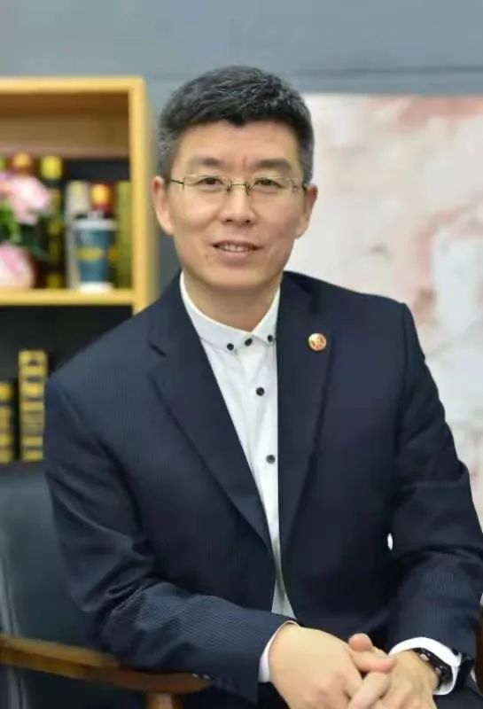 专家介绍:许家佗上海中医药大学特聘教授 医学博士 博士研究生导师