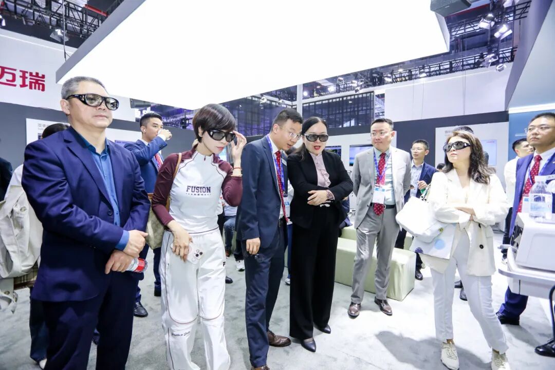 cmef展会怎么收费CMEF首日现场直击！迈瑞、理邦、东软...大批械企新品发布_https://www.jmylbn.com_新闻资讯_第6张