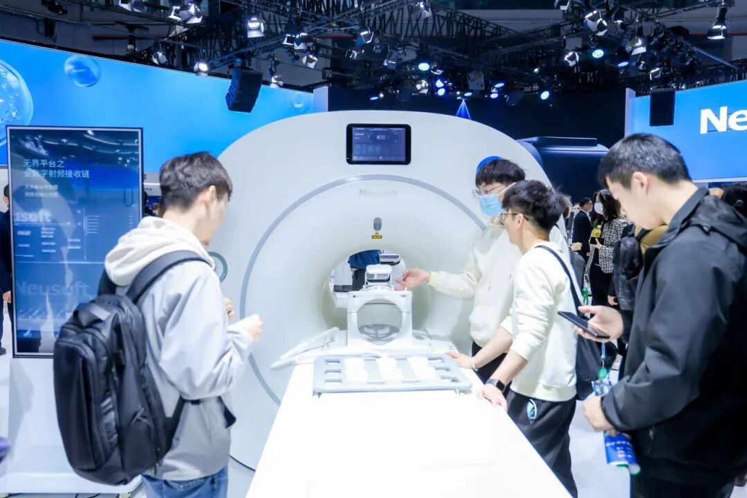 cmef展会怎么收费CMEF首日现场直击！迈瑞、理邦、东软...大批械企新品发布_https://www.jmylbn.com_新闻资讯_第18张