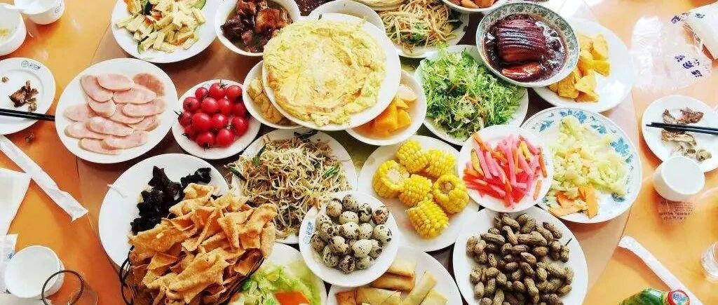 北京人家的饭桌上，归了包堆还是这41样!