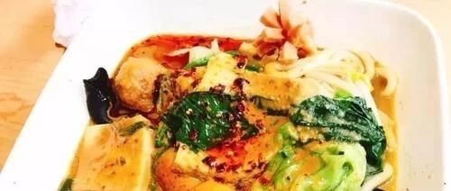 别再纠结“杨国福”和“张亮”！北京麻辣烫，这几家才最好