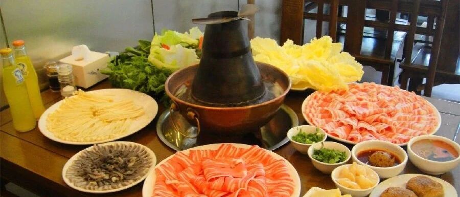 一开始听说这些火锅时我是拒绝的……