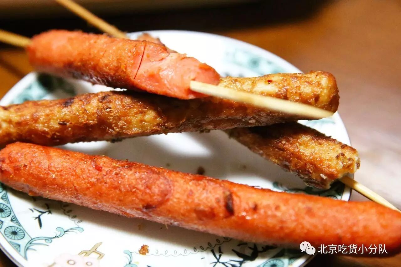 炸串阿姨对我一声吼:你给我出去!