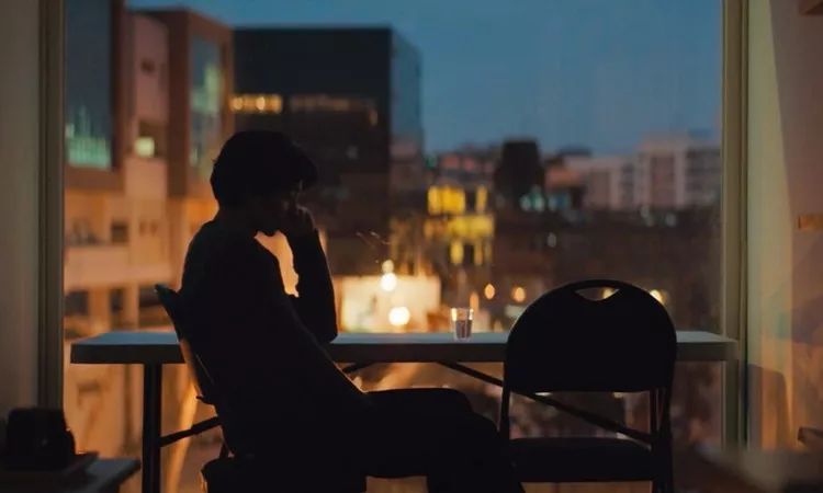 500個婚外情男人聊天實錄：婚姻的本質，是一場秀 婚戀 第2張