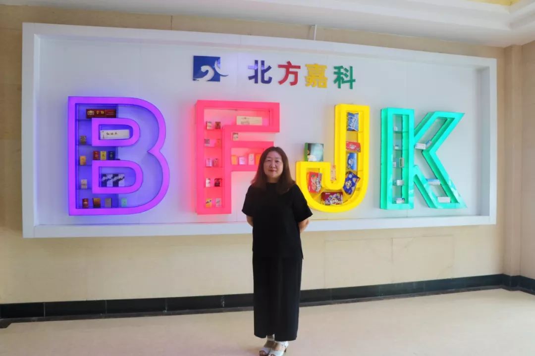 包裝與印刷學(xué)院_包裝彩盒印刷價格_云南印刷包裝公司