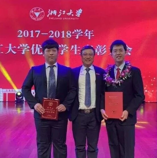 浙大读博八年现靠送外卖赚钱，本人：进组以来博士无一人按时毕业