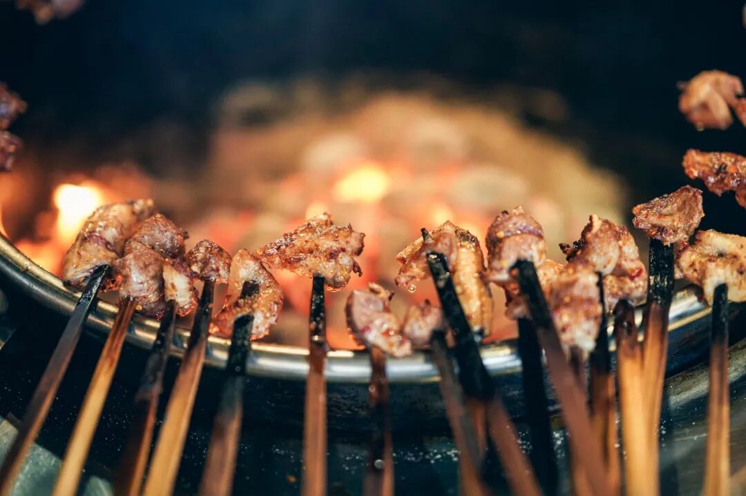 4月春假旅行榜｜挖到被低估的小城，春色比扬州更撩，钻进紫蓝色花海被治愈！