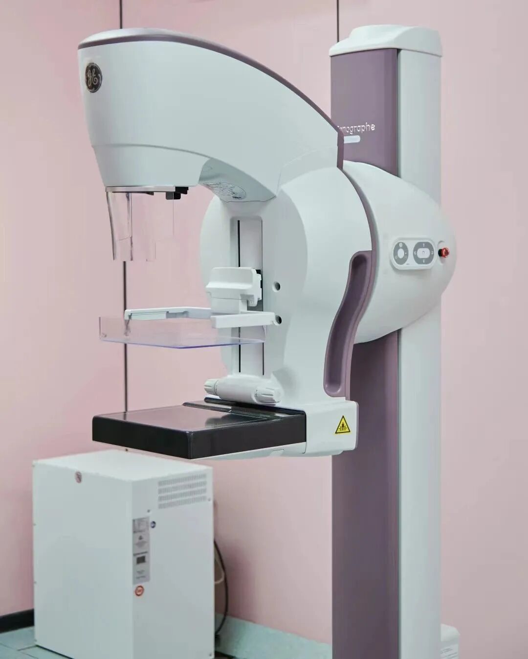 乳腺机是什么带你了解女性乳腺健康的“照妖镜”—乳腺机检查_https://www.jmylbn.com_新闻资讯_第4张