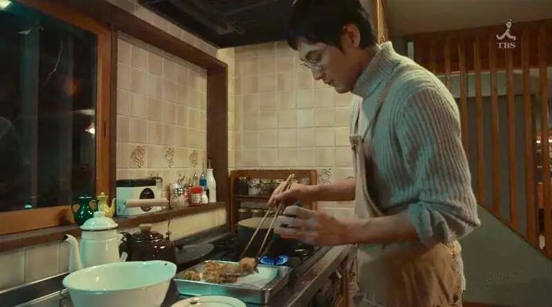 那个喊着“你从疫区回来，我承包一年家务”的男人，现在怎么样了