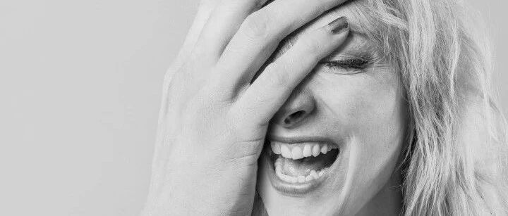 打工人打工魂，年终奖与大厂offer到底哪个香？