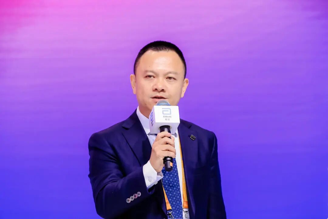 介入怎么进导管雅培新一代OCT成像导管首次亮相进博——赋能冠脉介入治疗，全面提高诊疗效率_https://www.jmylbn.com_新闻资讯_第4张