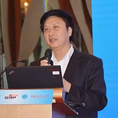 余小平教授首先介绍了莅临本次开幕式的领导和嘉宾:深圳市人民政府