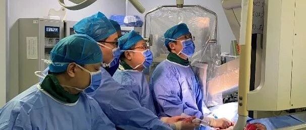 华北首例｜临汾市中心医院刘辉教授团队成功挑战“右位心”重度主动脉瓣狭窄TAVR