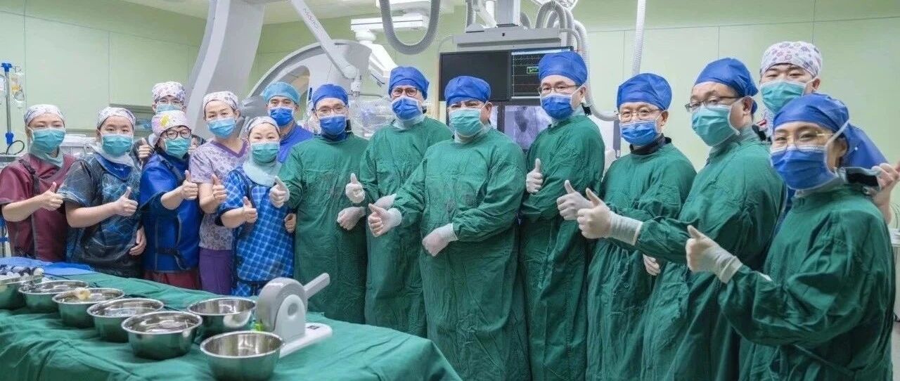 跨越横位心，攻克重度钙化，南大二附院吴延庆教授团队成功完成爱德华 SAPIEN 3上市后省内首例植入