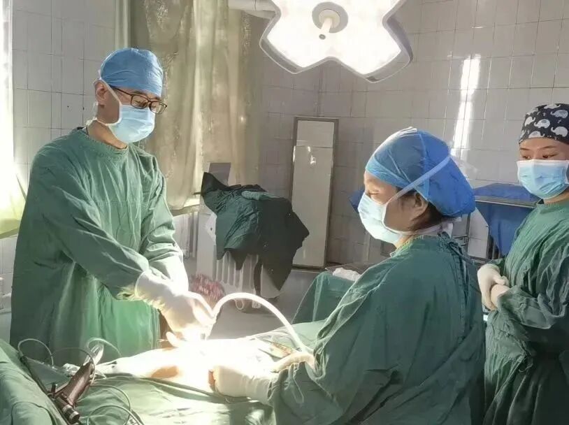 疝气补片怎么用【精业】勿以“疝”小而不为！带您了解第八医院“腹腔镜下腹壁切口疝补片修补术_https://www.jmylbn.com_新闻资讯_第1张