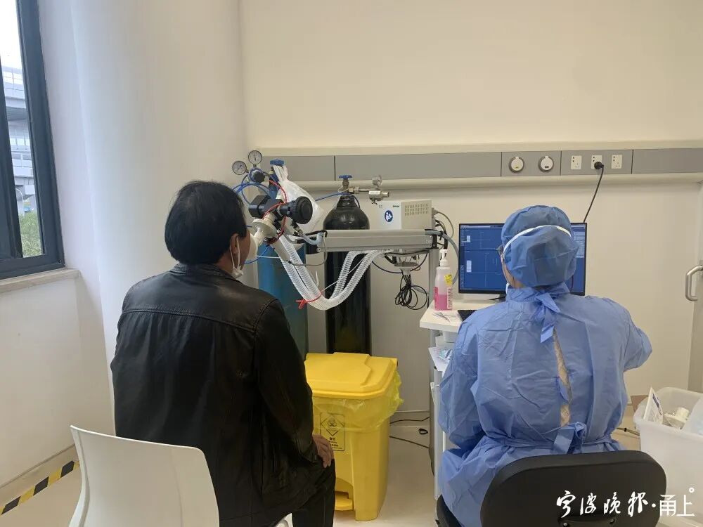 怎么推轮椅爬两层楼都是噩梦！宁波60岁男子被推着轮椅进医院，得了这种病，真的可能“憋死”_https://www.jmylbn.com_新闻资讯_第3张