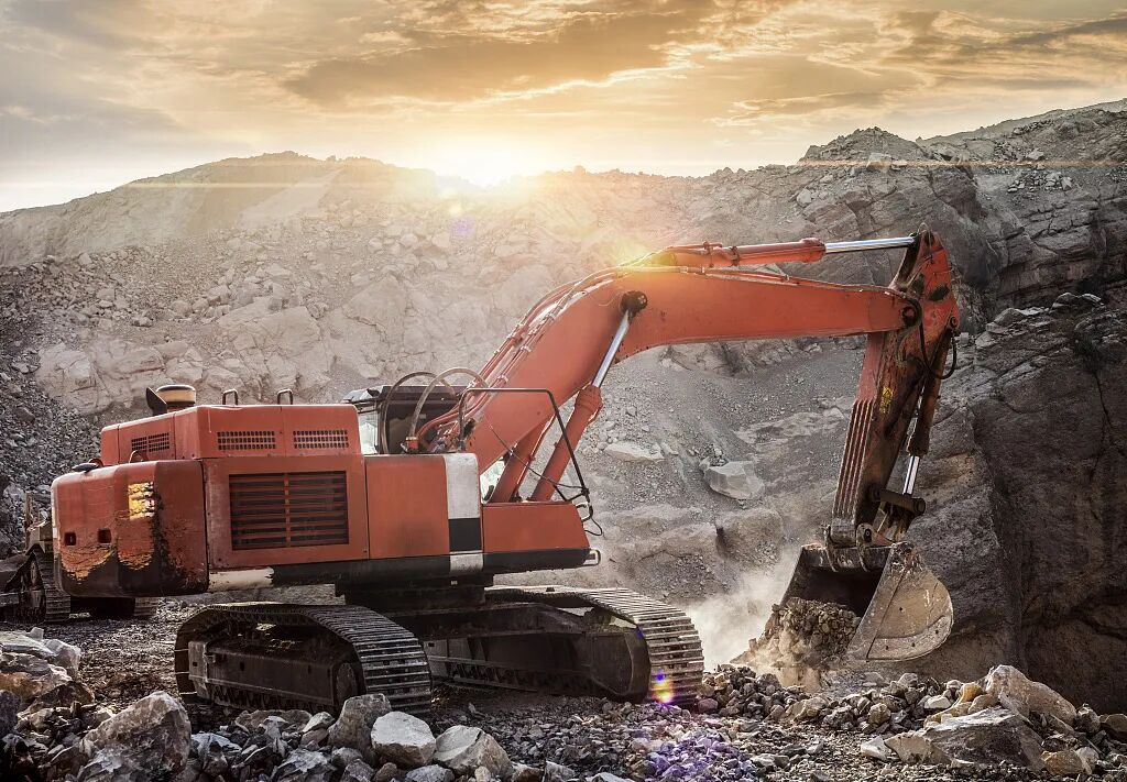 统一亮相挖掘机产业大会 为工程机械领域提供全方位绿色油液解决方案