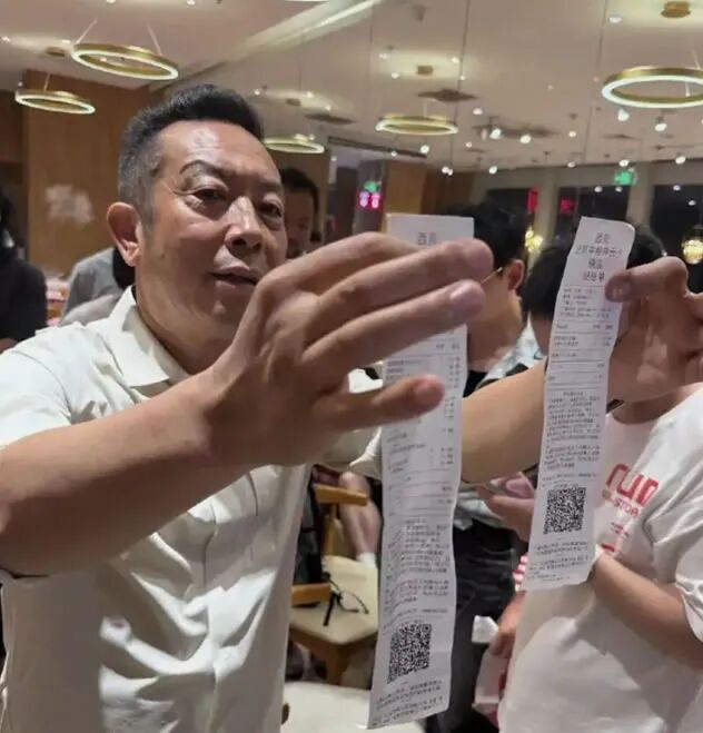 西贝杠上罗永浩，贾国龙这一步棋，走错了！ 互联网坊间八卦 微新闻 第2张