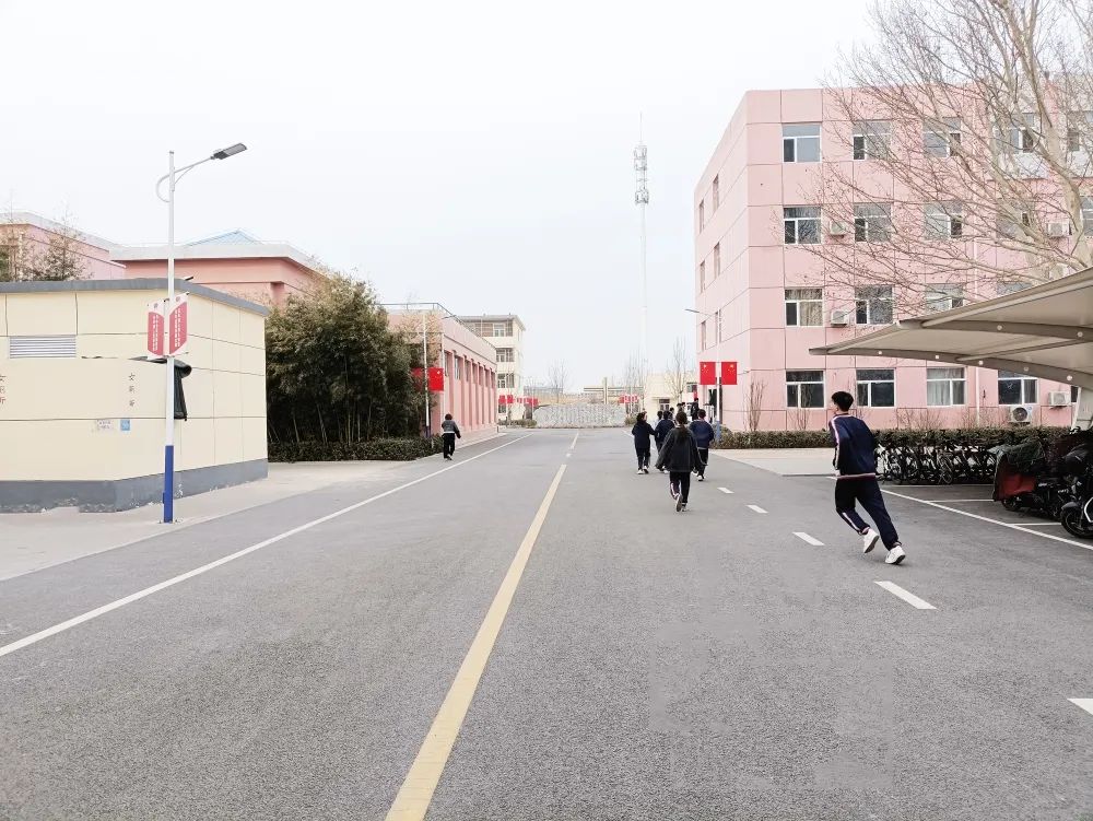 杨村第四中学新校区图片