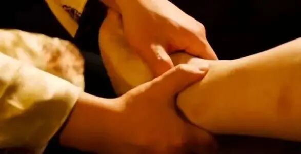 中医急救点穴法，收藏备用！