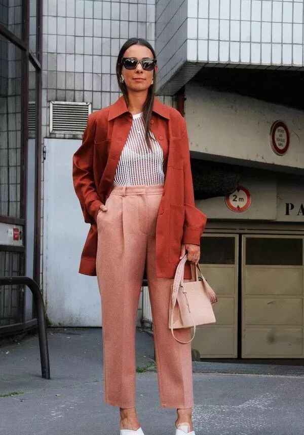 2019流行色一不小心就穿成災難？這幾個搭配好看又顯白，秦嵐何穗早就穿上了！ 時尚 第35張