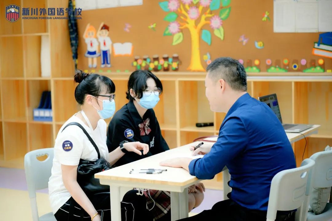 今天,新川;明天,行远!新川初升高咨询持续进行中…… 今天,新川;明天,行远!新川初升高咨询持续进行中……