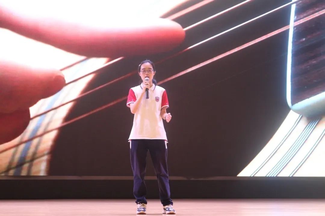 “英”为热爱,“艺”展风采 “英”为热爱,“艺”展风采