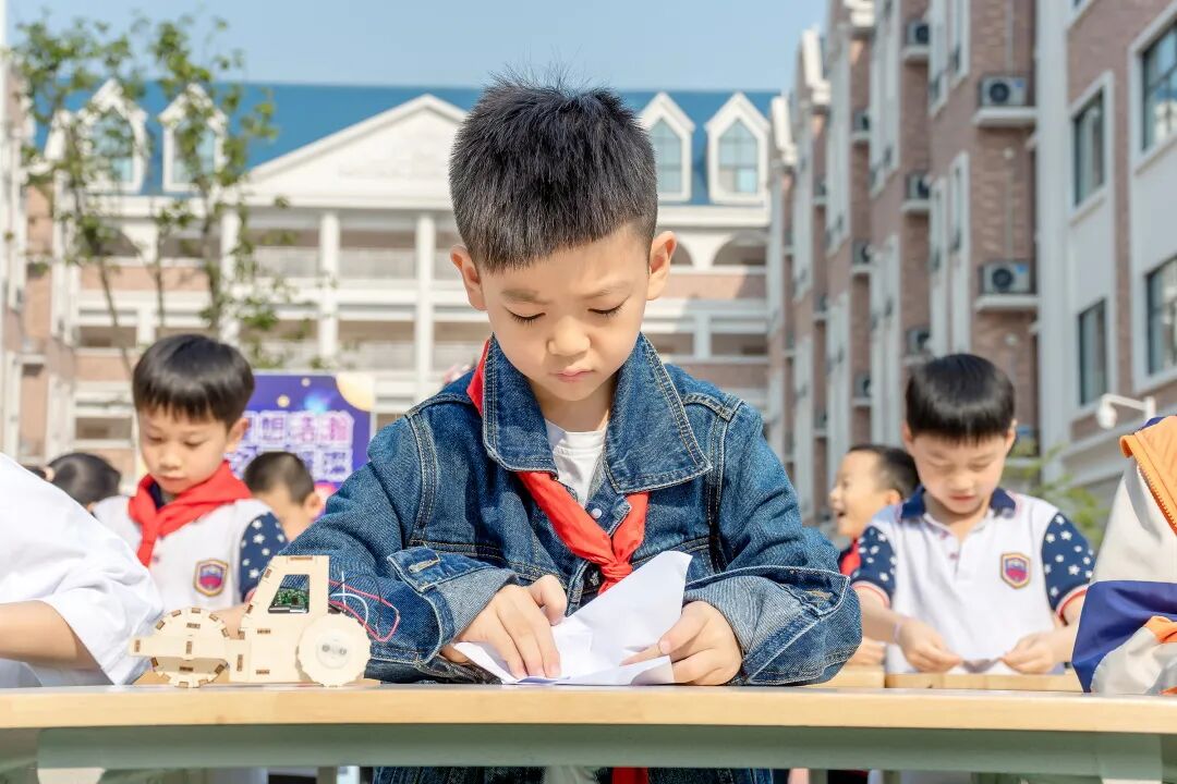 爱科学、创未来、乐成长——新川科技节嗨翻天！