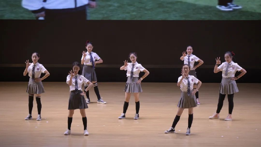 青春正好 不说再见|新川外国语学校初中部直升年级2020届小学毕业典礼 青春正好 不说再见|新川外国语学校初中部直升年级2020届小学毕业典礼