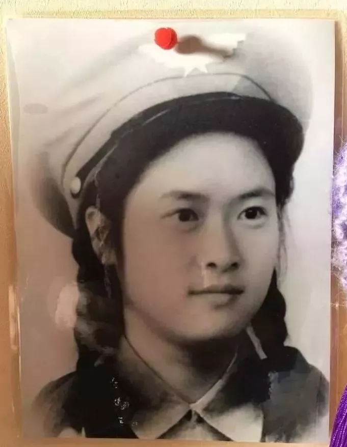 88岁中国奶奶卖房周游世界，玩微信、逛淘宝，活成18岁少女 - 6