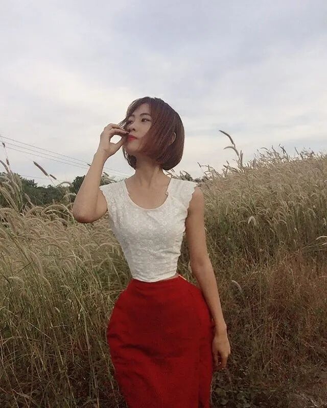 【美女】浙江辣妹挑战“全球腰最细的女人”，这身材完胜啊（组图） - 11