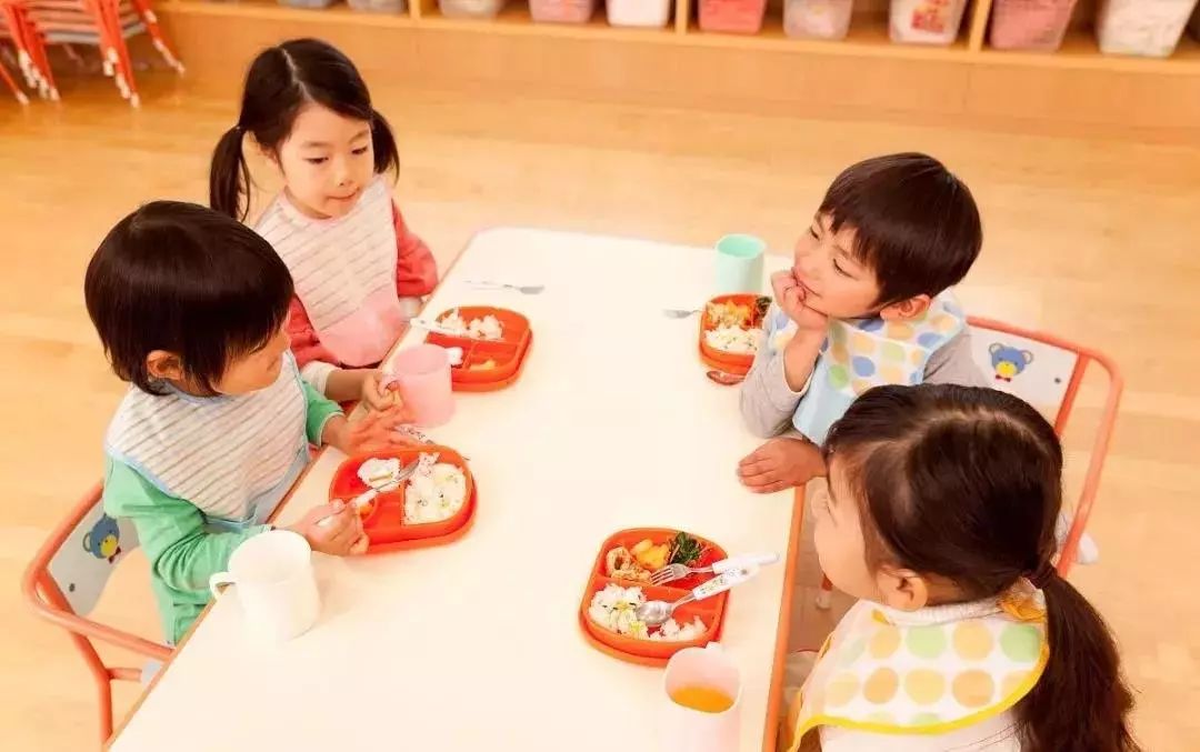 同樣是鼓勵生育，日本讓孩子免費上幼兒園，這8個「變態」細節值得所有人看看 親子 第22張