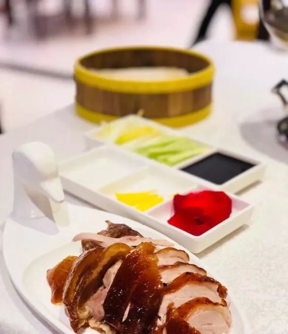 不得了！饭点给您整理北京100家神级馆子！走着。。。