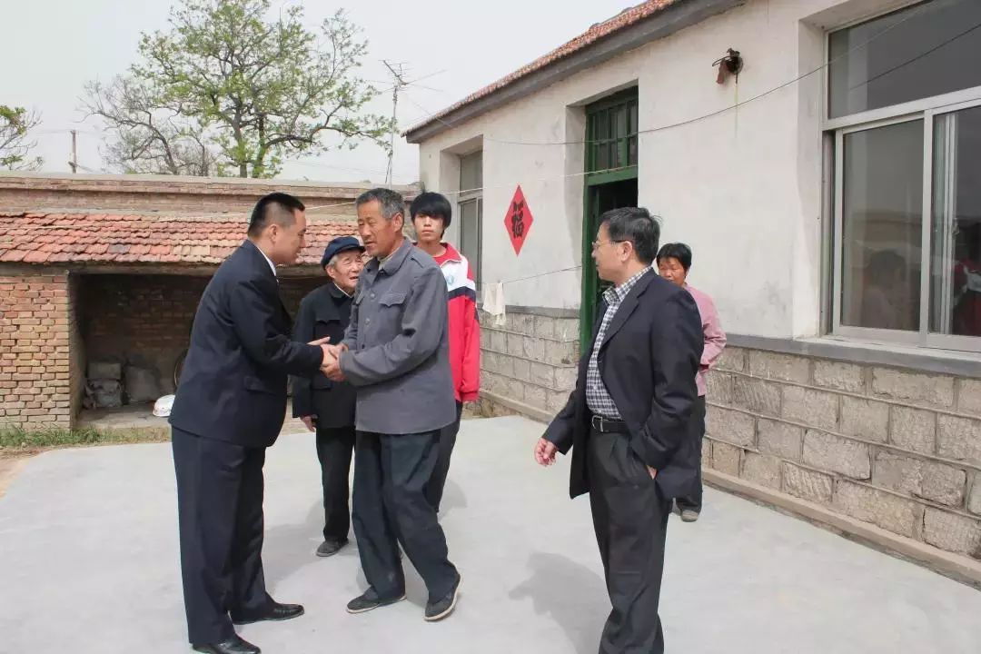 垦利区事故处理中心领导