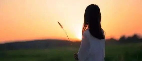 有一种高级的情商，叫「不抬扛」