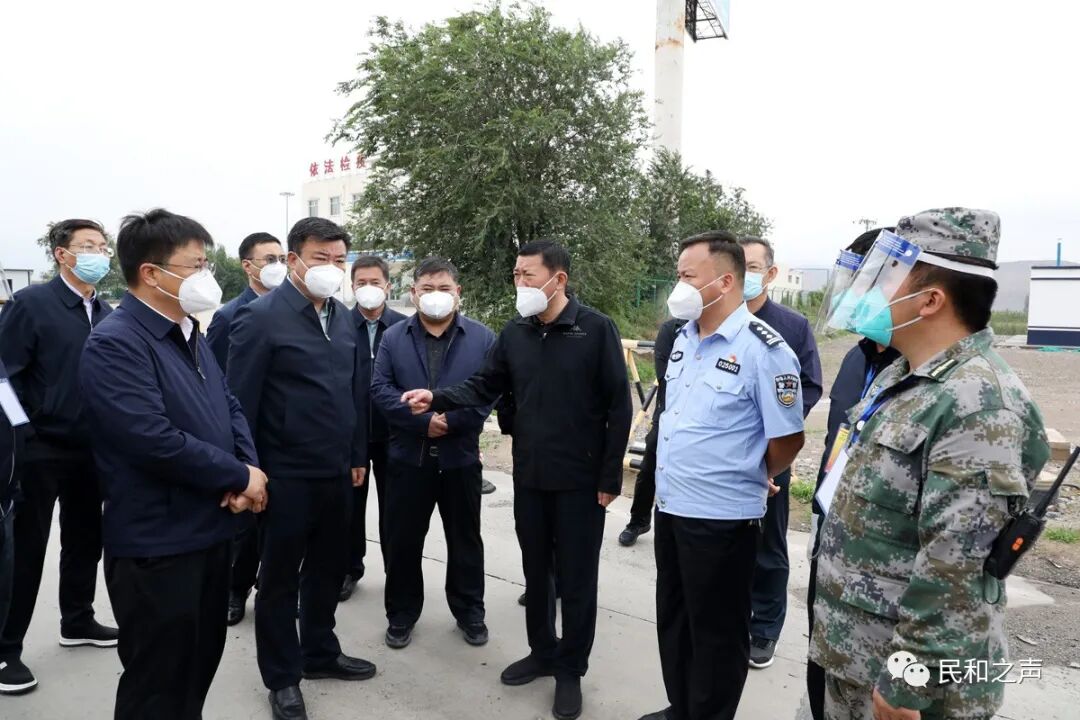 毛学鸿督导疫情防控工作时强调要压紧压实严防死守责