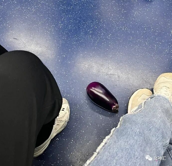 【爆笑】周杰伦发新歌后的朋友圈意外流出..？网友笑疯：哈哈哈放过郎朗吧！（组图） - 14